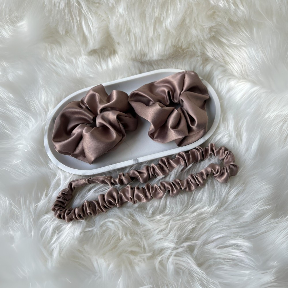 Mali Satenski Set (2)